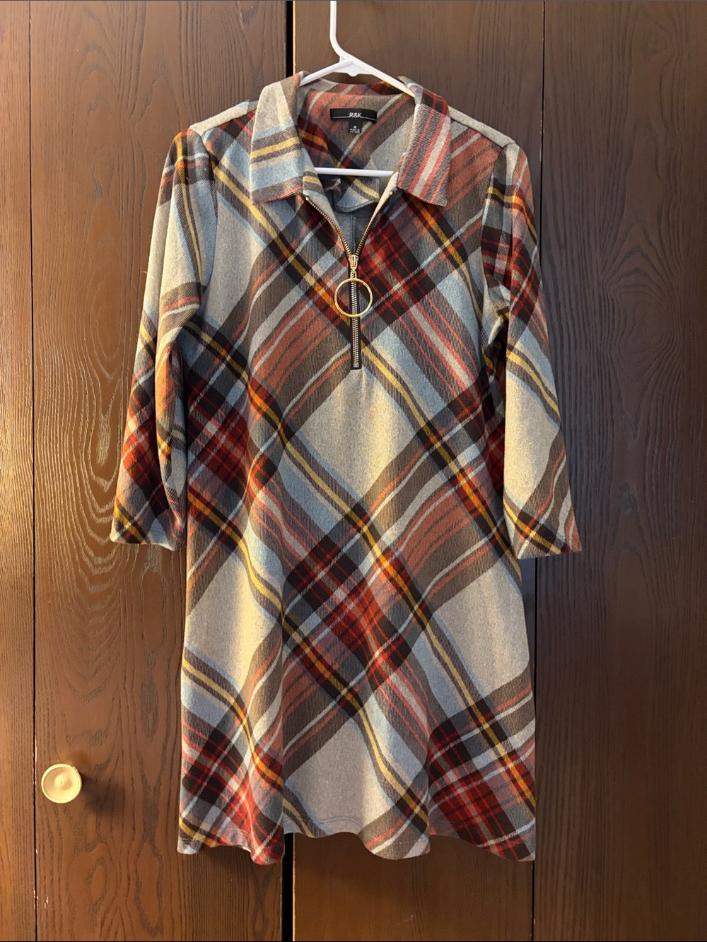 R&K Plaid Midi Dress in Gray, Red, Brown. Size Medium.